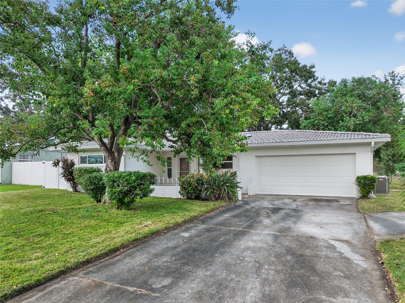 1431 DOUGLAS DRIVE