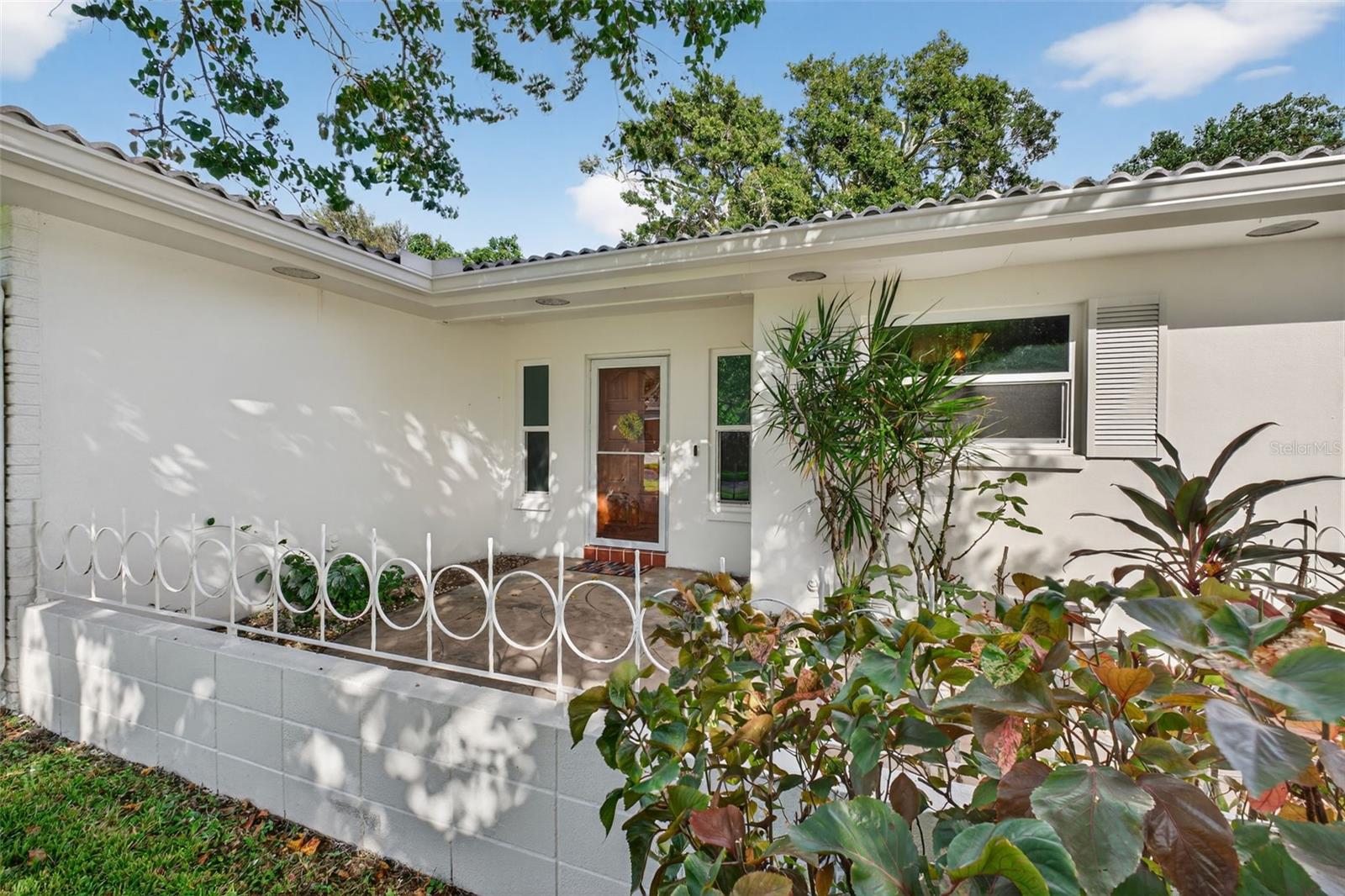 1431 DOUGLAS DRIVE
