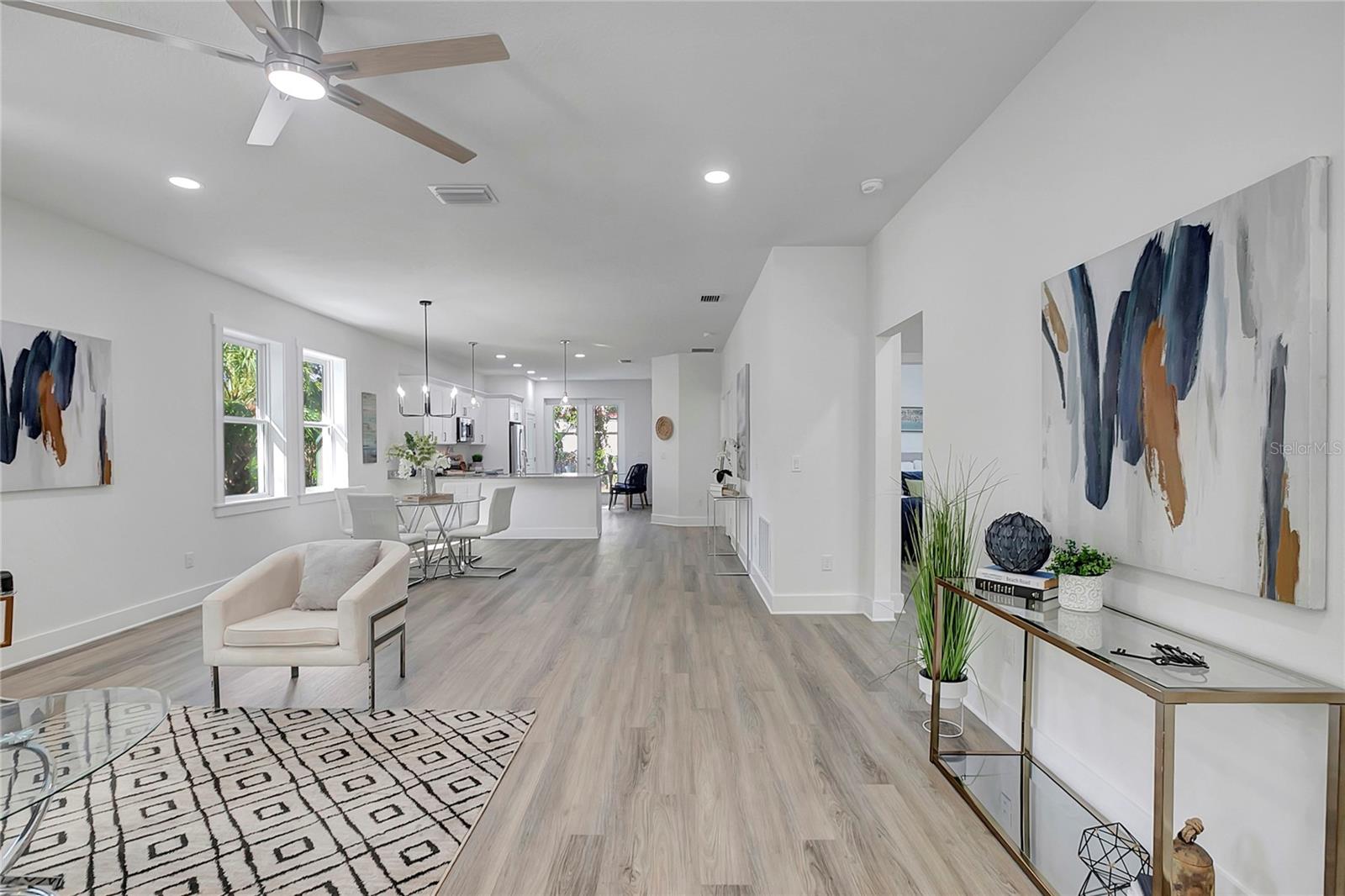 GARDEN ACRES RESUB BLO - Residential