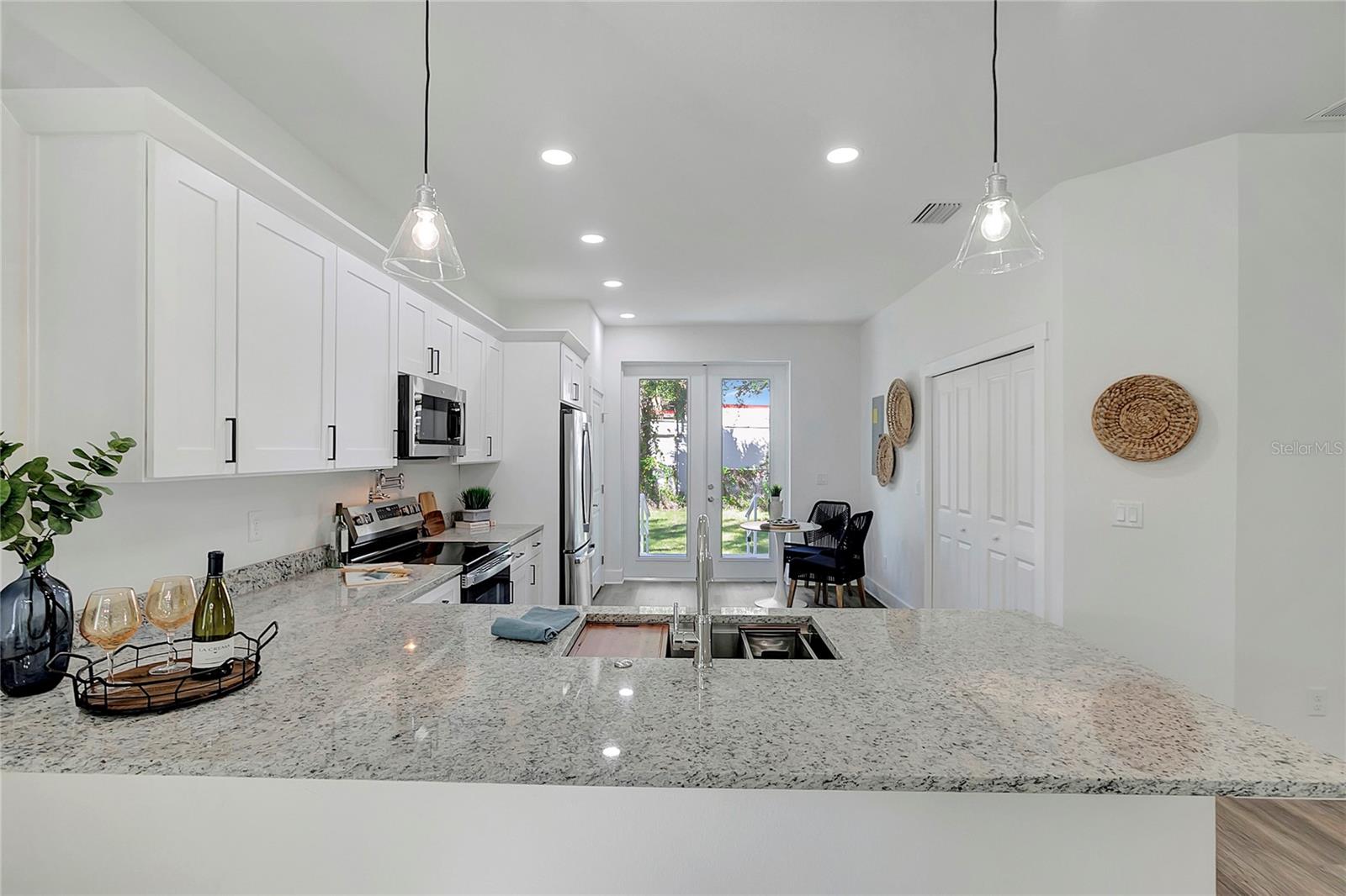 GARDEN ACRES RESUB BLO - Residential