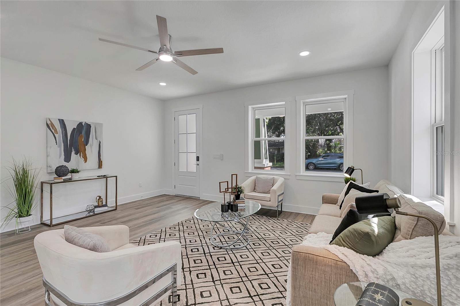 GARDEN ACRES RESUB BLO - Residential