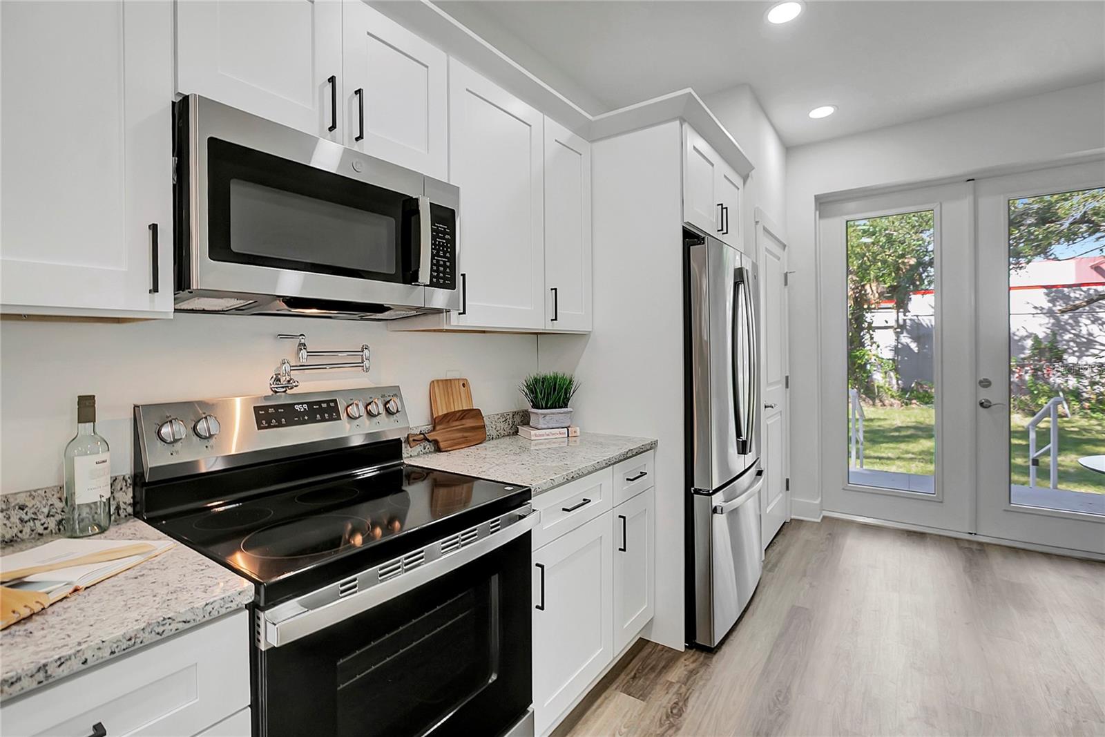 GARDEN ACRES RESUB BLO - Residential