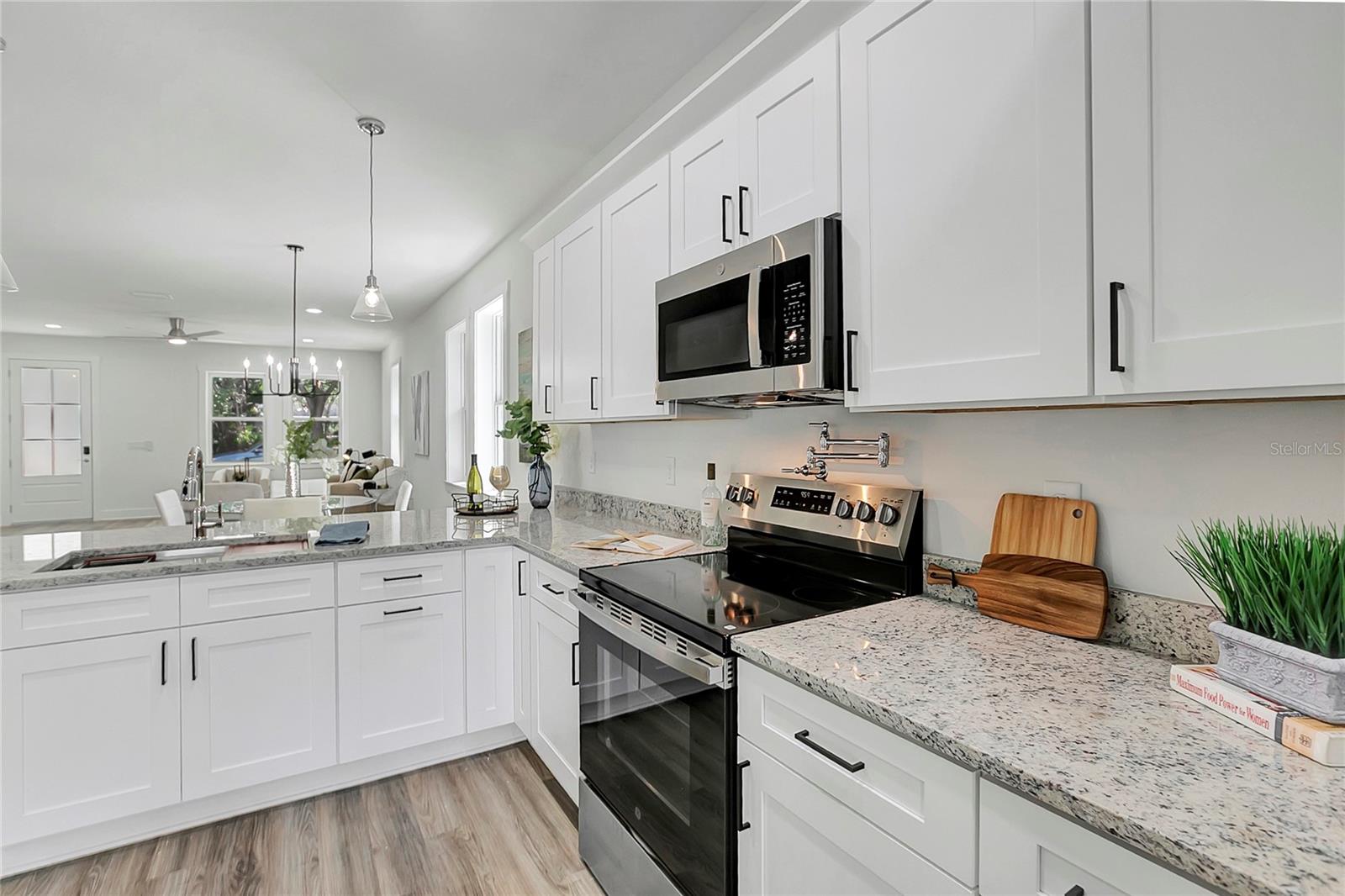 GARDEN ACRES RESUB BLO - Residential