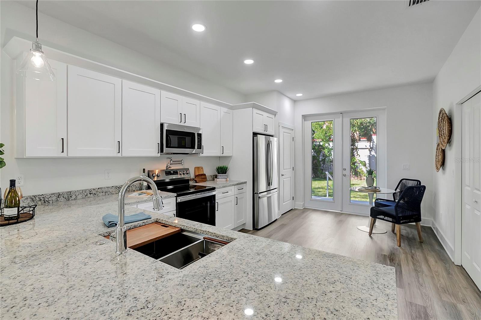 GARDEN ACRES RESUB BLO - Residential
