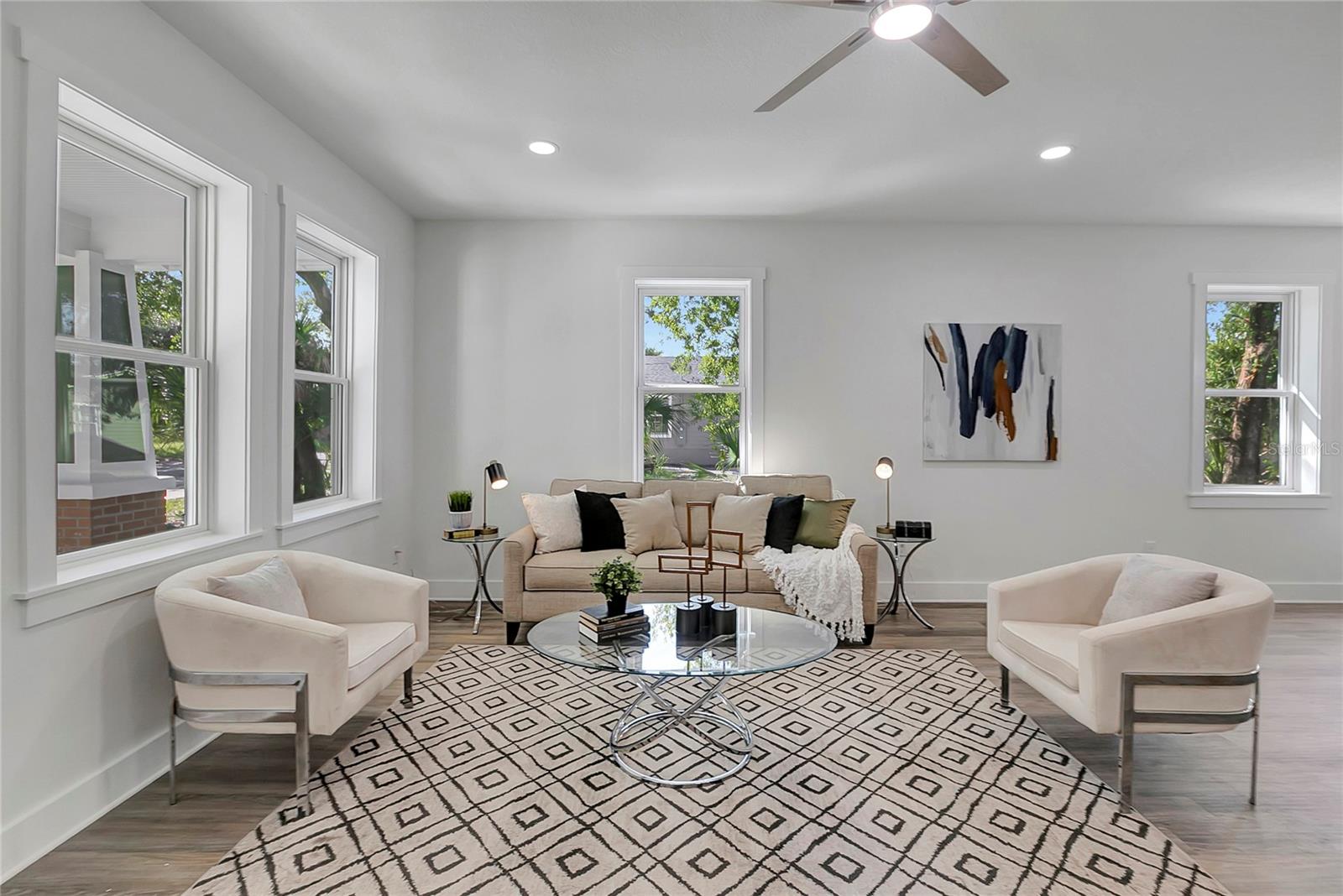 GARDEN ACRES RESUB BLO - Residential
