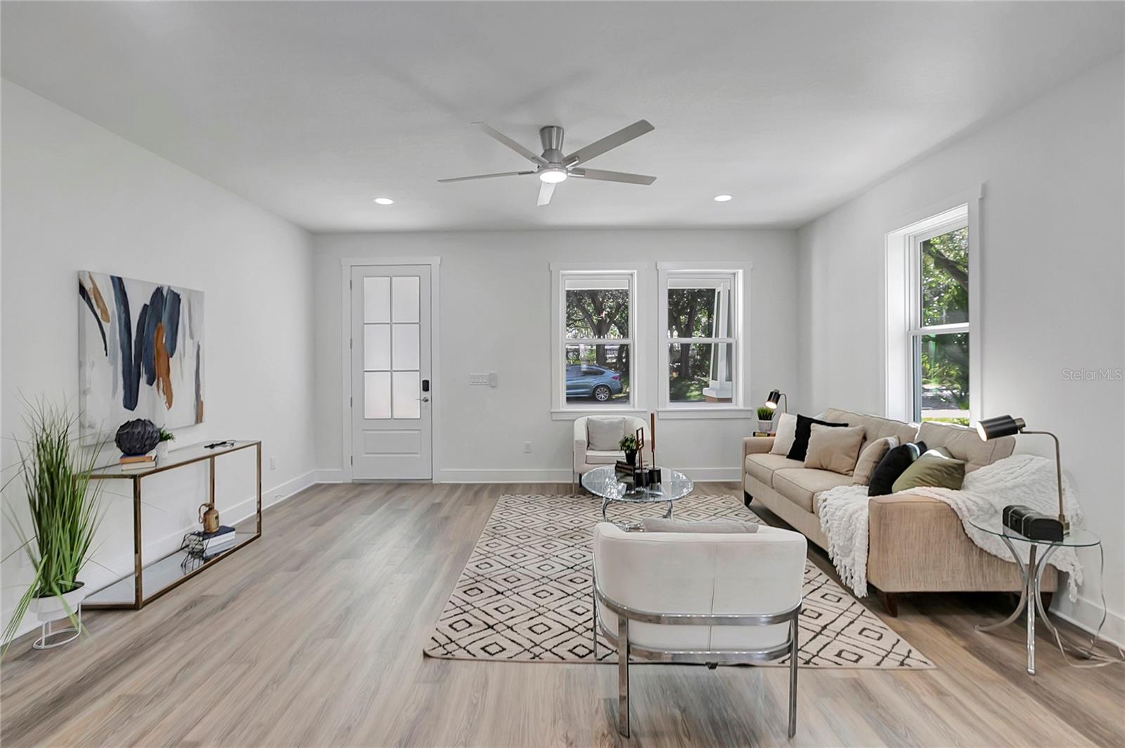 GARDEN ACRES RESUB BLO - Residential