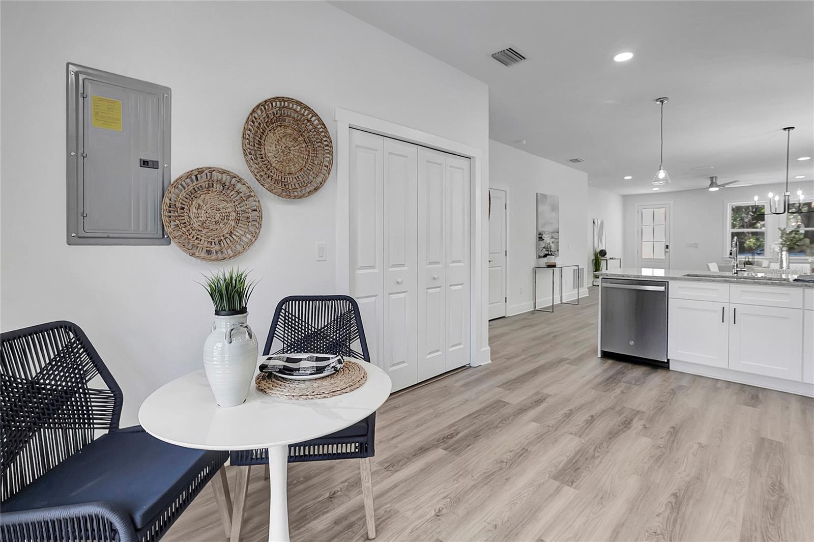 GARDEN ACRES RESUB BLO - Residential