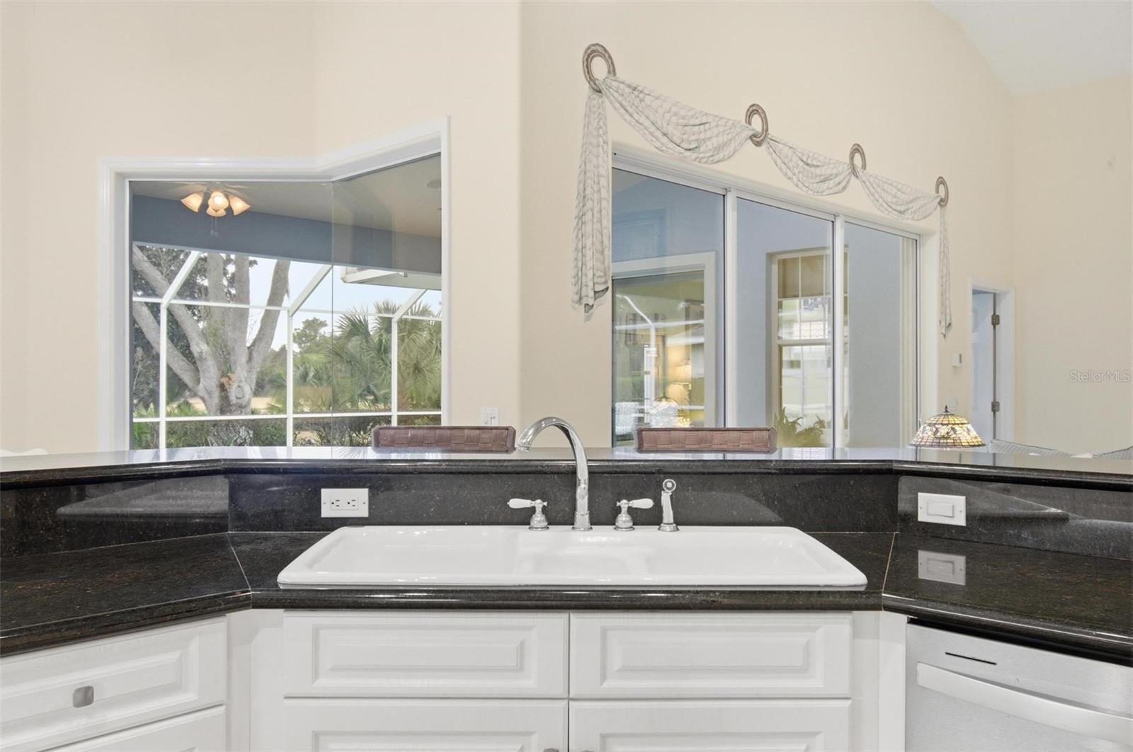 FRONT STREET GRAND HAVEN PH 01 - Residential