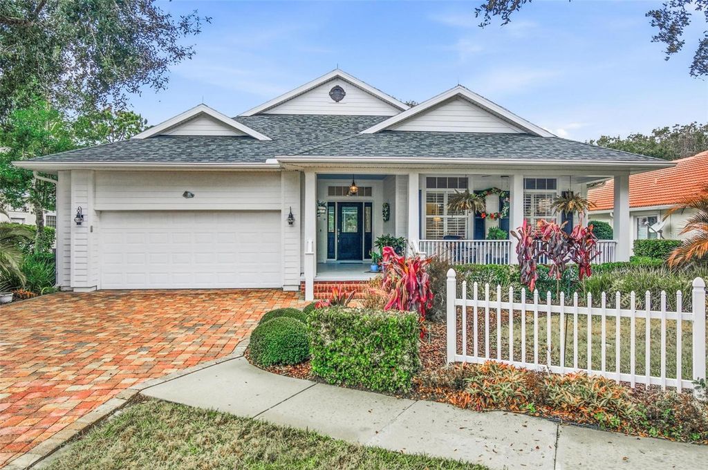 Photo of 4 Chinier Street, Palm Coast, FL 32137 (MLS # FC315930)