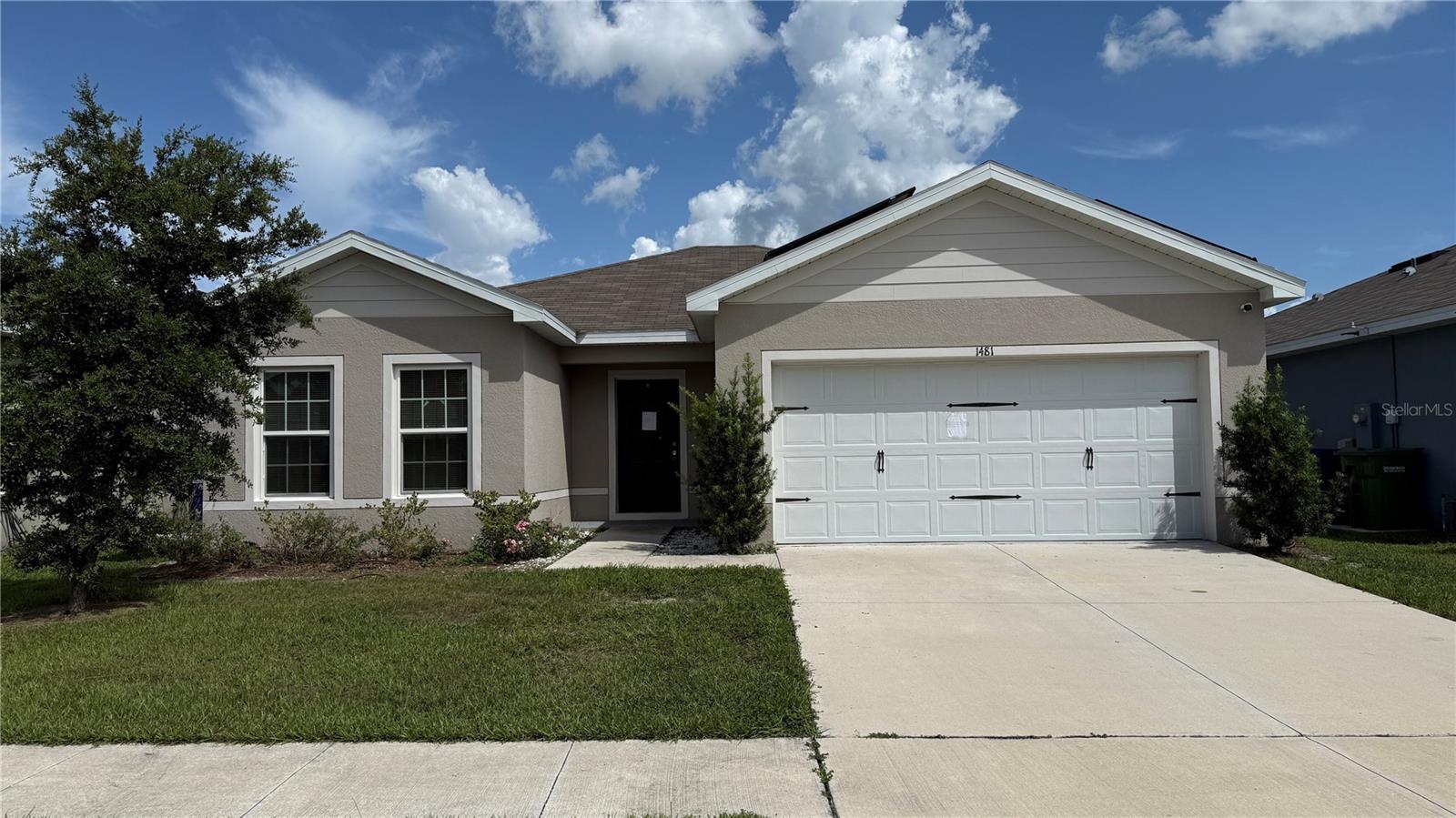 Charming 3-Bedroom Home with Solar – Modern Comfort in Lucerne Park, Winter Haven!
Welcome to this beautifully maintained 3-bedroom, 2-bath single-family ranch located in the desirable Lucerne Park community of Winter Haven. Designed for both comfort and efficiency, this home comes equipped with solar panels—keeping your energy bills low while offering a modern lifestyle.
Step inside to find ceramic tile flooring throughout the main living areas and wet zones, providing a clean, durable finish. The open-concept kitchen is perfect for entertaining and features rich dark cabinetry, a full black appliance package, a center island with bar seating, recessed lighting, and a spacious pantry.
The private master suite includes a large walk-in closet and a sleek ensuite bathroom with a walk-in shower. Two additional bedrooms offer flexibility for guests, a home office, or a growing family.
Dedicated laundry room with washer and dryer included as a convenience item and relax in the screened-in lanai—ideal for morning coffee or evening unwinding.
Don’t miss the chance to live in a well-connected neighborhood with easy access to shopping, dining, and major roadways.
Schedule your showing today—this one won’t last long!