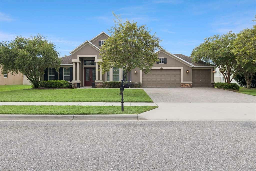 Photo of 2226 Parkside Meadow Drive, Apopka, FL 32712 (MLS # O6431565)