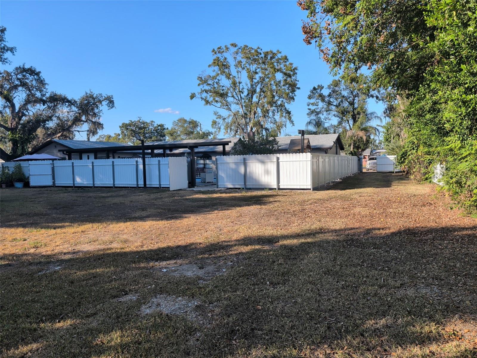 UNPLATTED - Residential