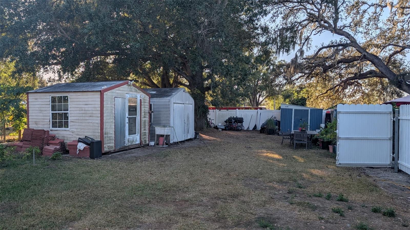 UNPLATTED - Residential