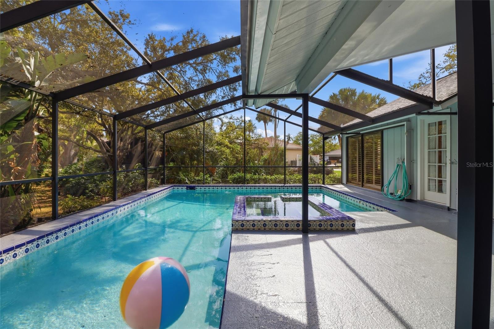 WOODLAND PARK - Residential