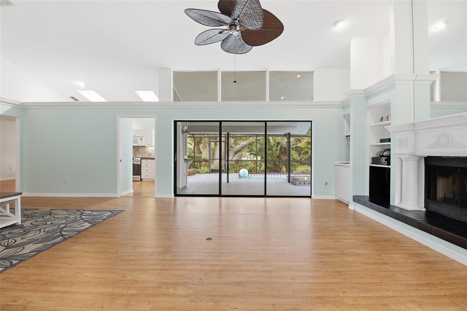 WOODLAND PARK - Residential