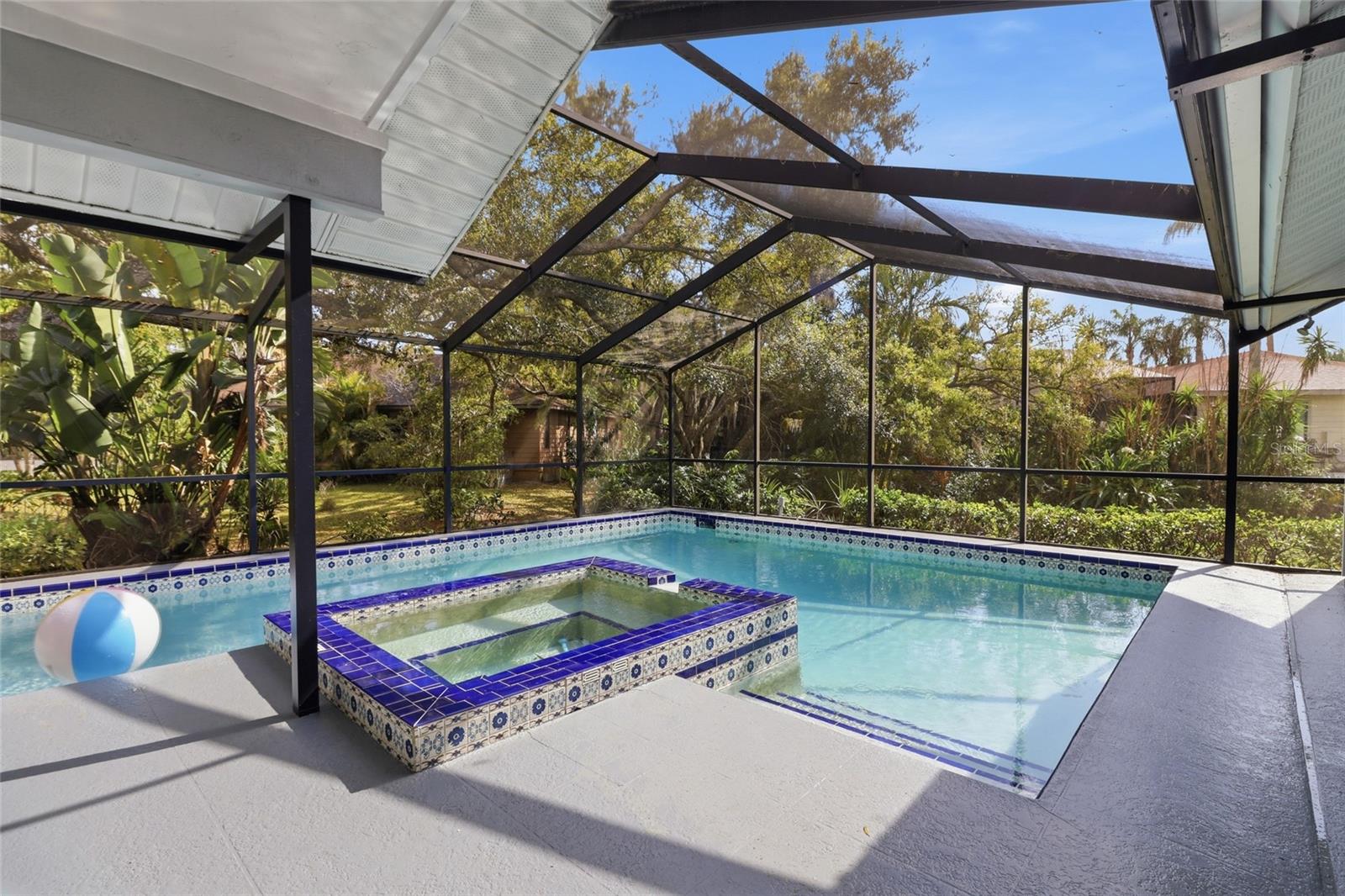 WOODLAND PARK - Residential