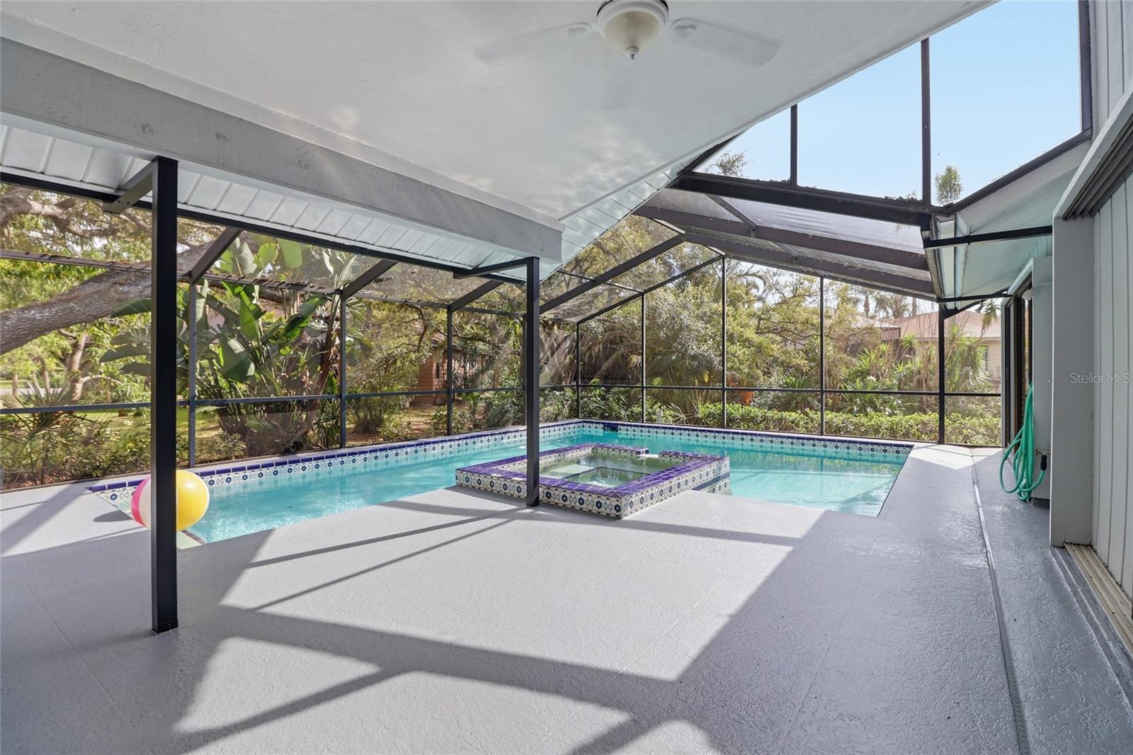 WOODLAND PARK - Residential