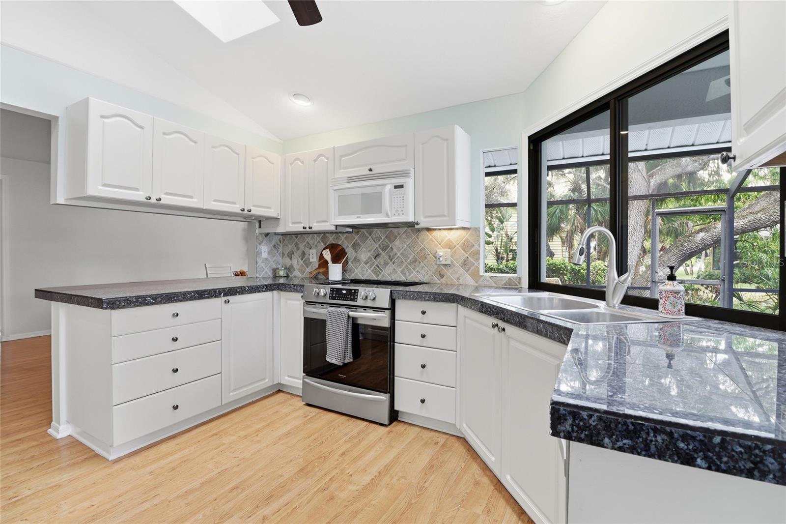 WOODLAND PARK - Residential