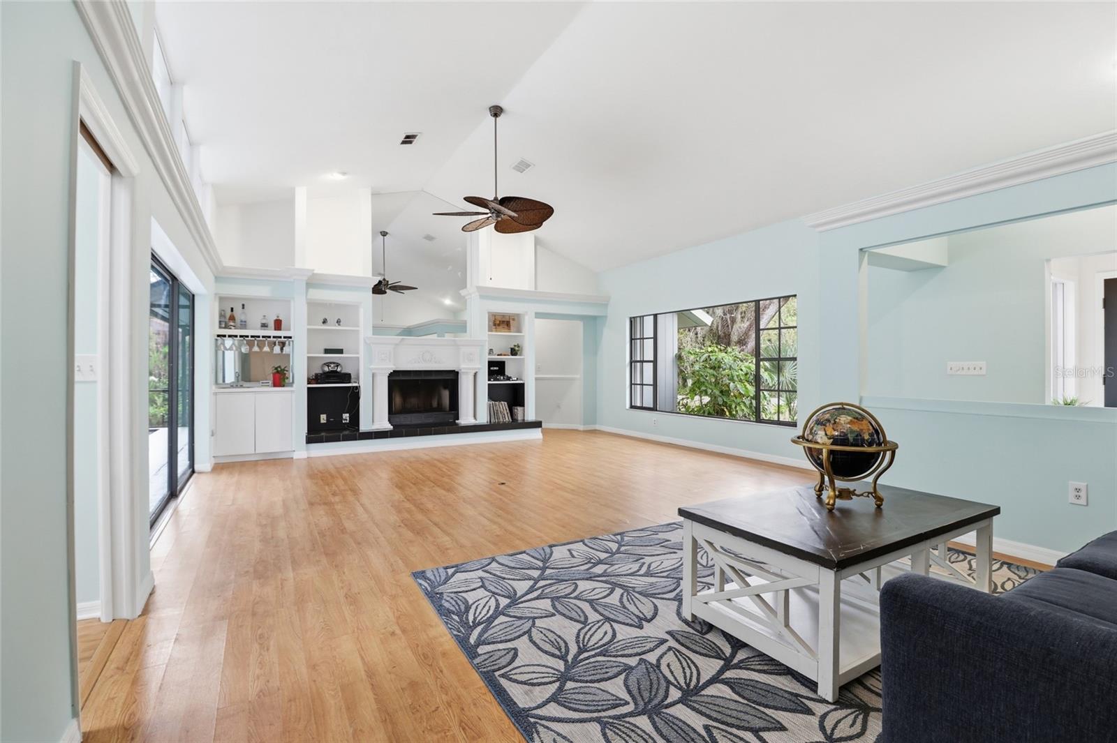 WOODLAND PARK - Residential