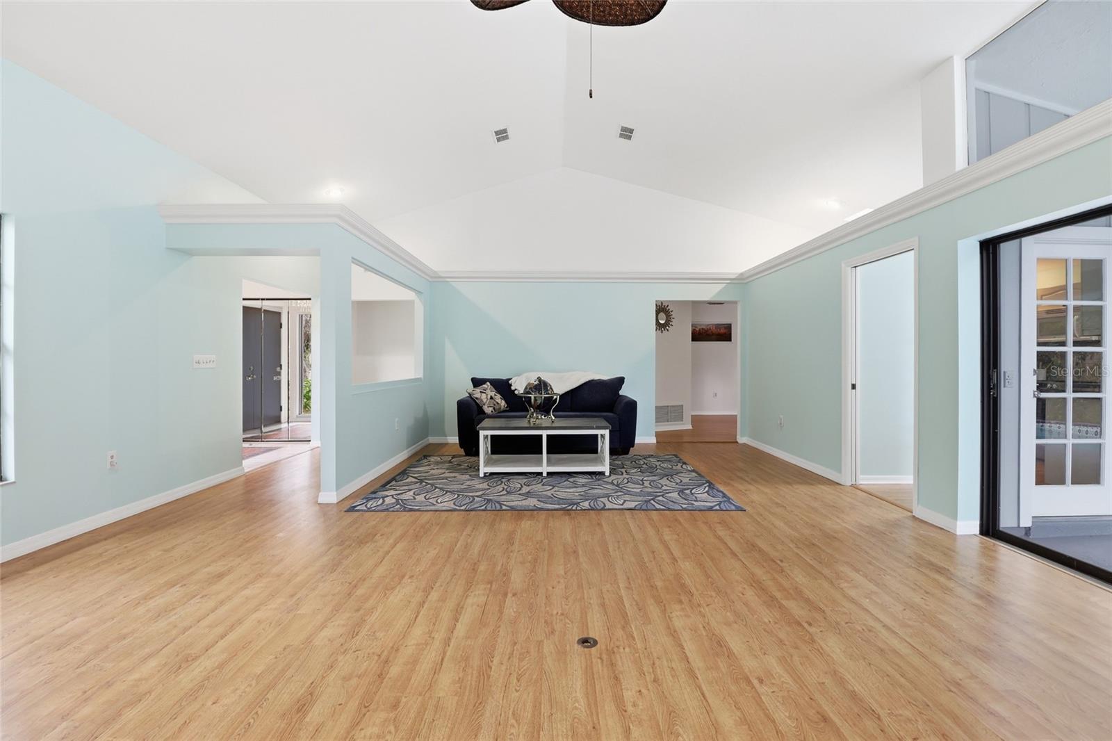 WOODLAND PARK - Residential