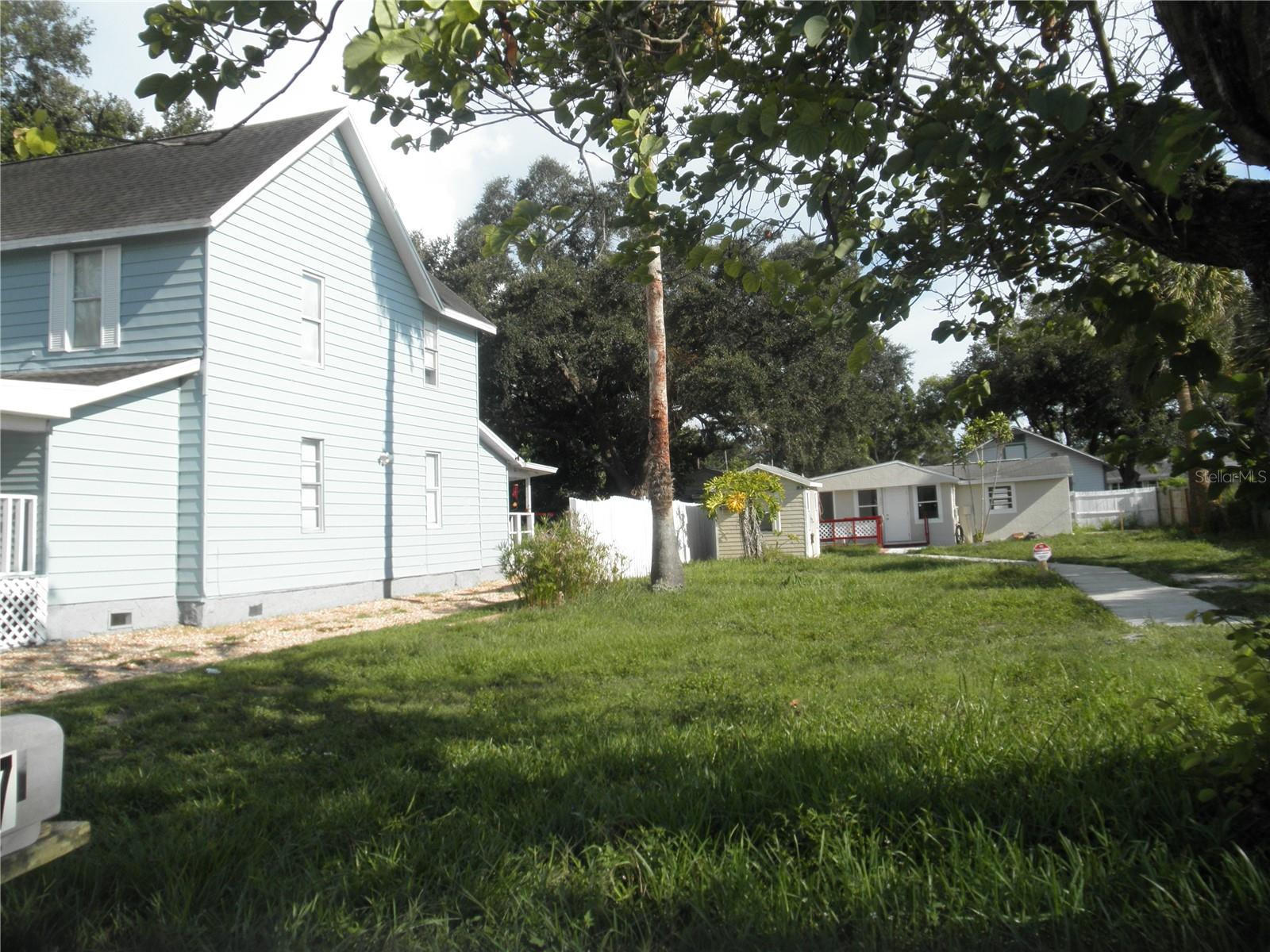 707 WYATT STREET