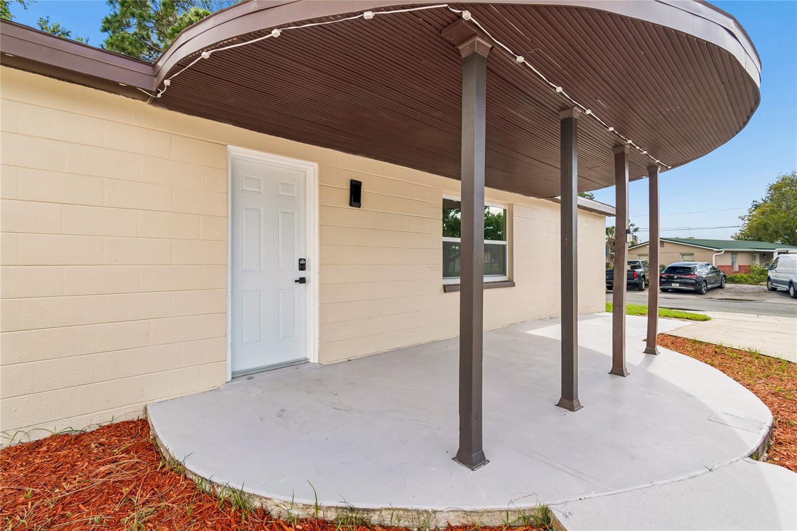 KNOLLWOOD VILLAGE - Residential