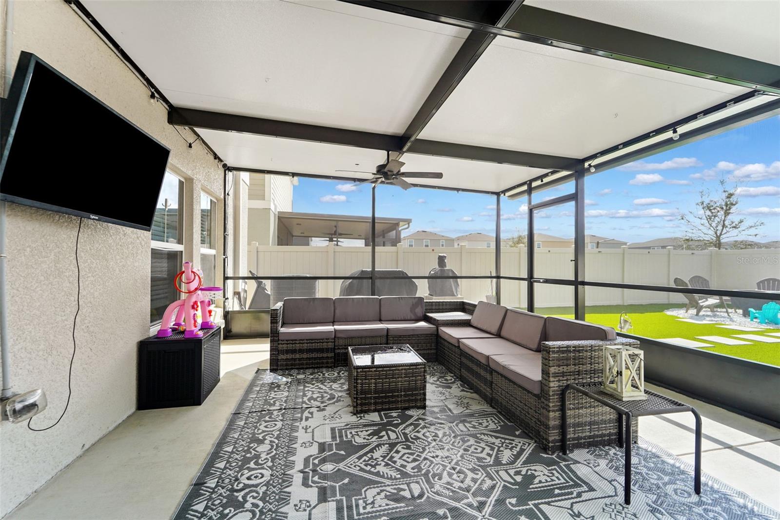 PASADENA POINT PHASE 1 - Residential