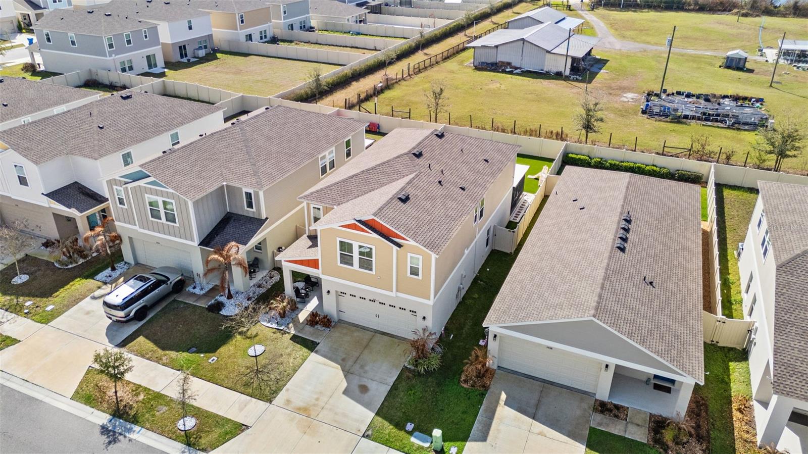 PASADENA POINT PHASE 1 - Residential