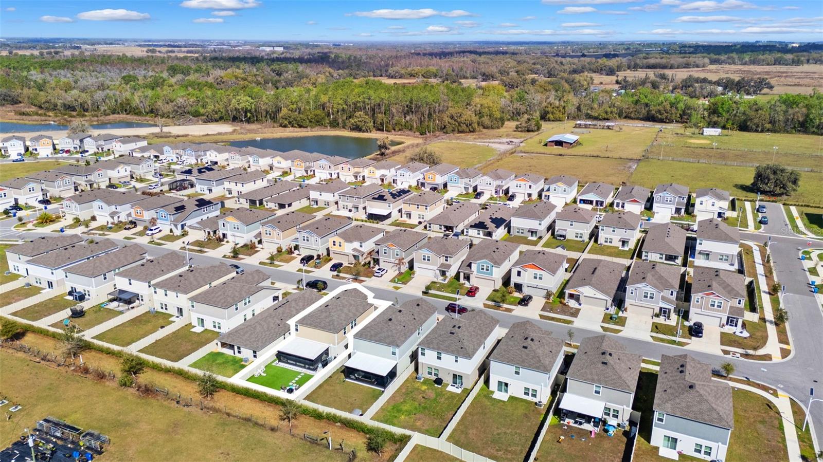 PASADENA POINT PHASE 1 - Residential