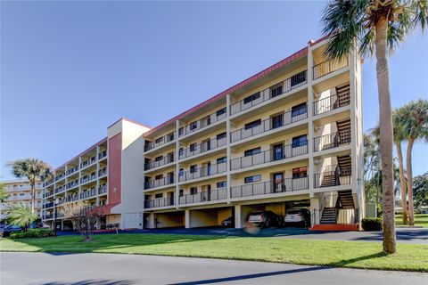 9433 HARBOR GREENS WAY 405 SEMINOLE FL 33776