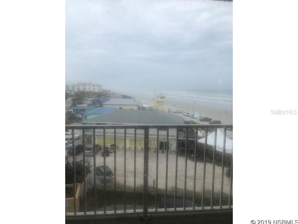 Oceania Plaza Condo - Residential