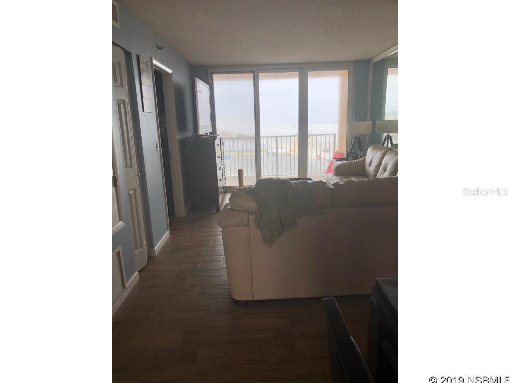 Oceania Plaza Condo - Residential