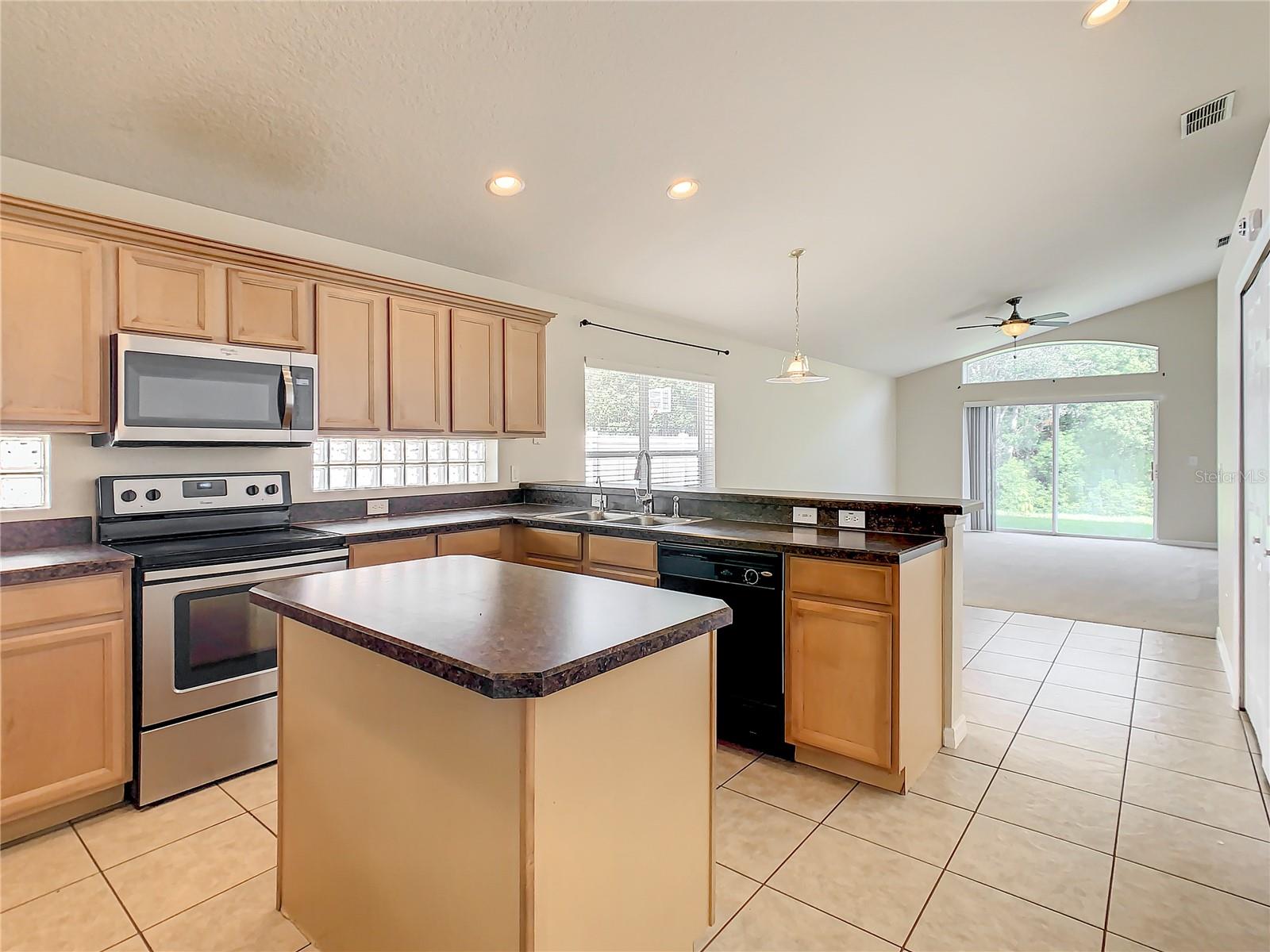 BRISTOL COVE AT DEER CREEK P1 - Residential