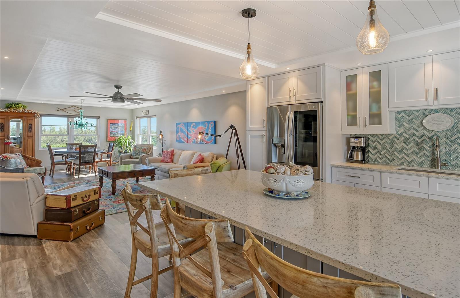 POINTE ON MIDNIGHT PASS - Residential