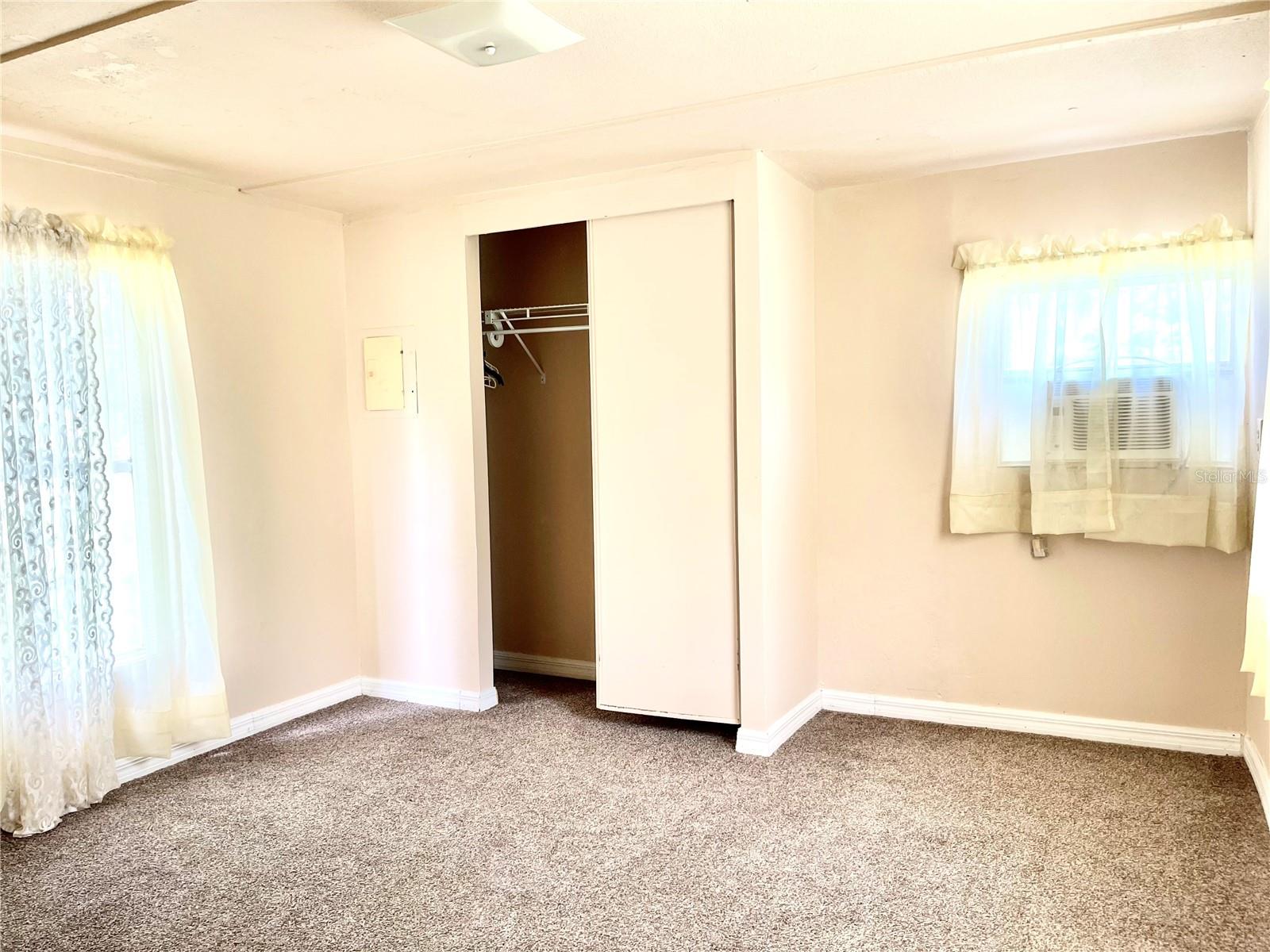 DAYTONA NORTH - Residential