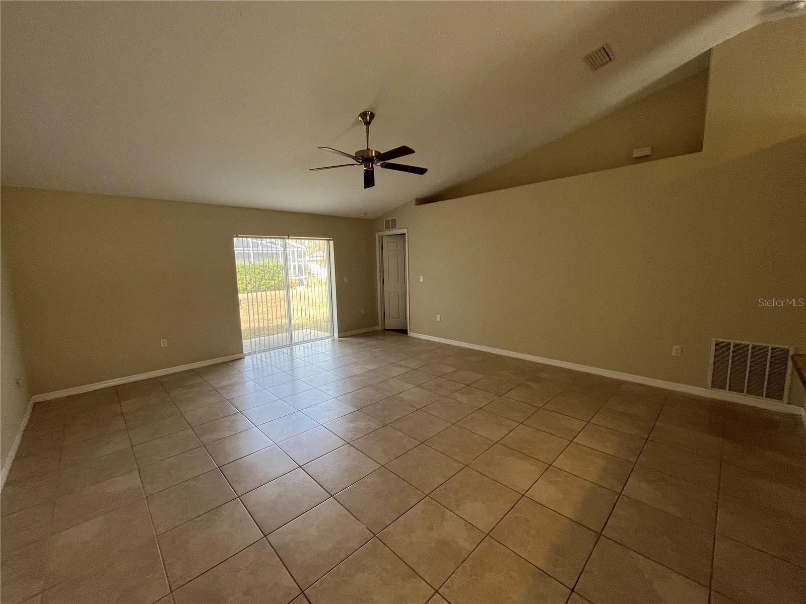 PALM COAST SEC 35 - Residential Lease