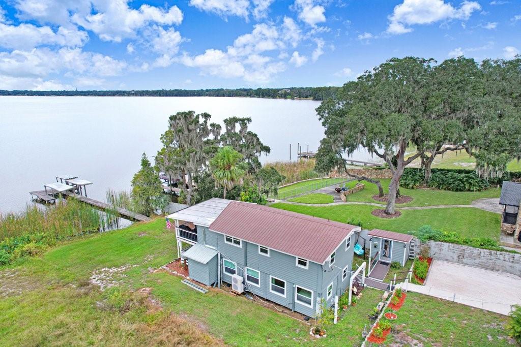 Photo of 11337 Knights Griffin Road, Thonotosassa, FL 33592 (MLS # TB8552181)