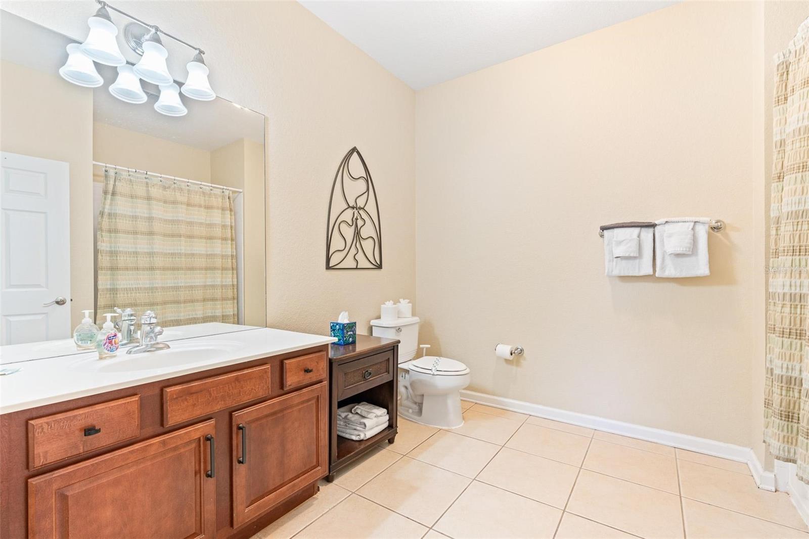 VISTA CAY - Residential