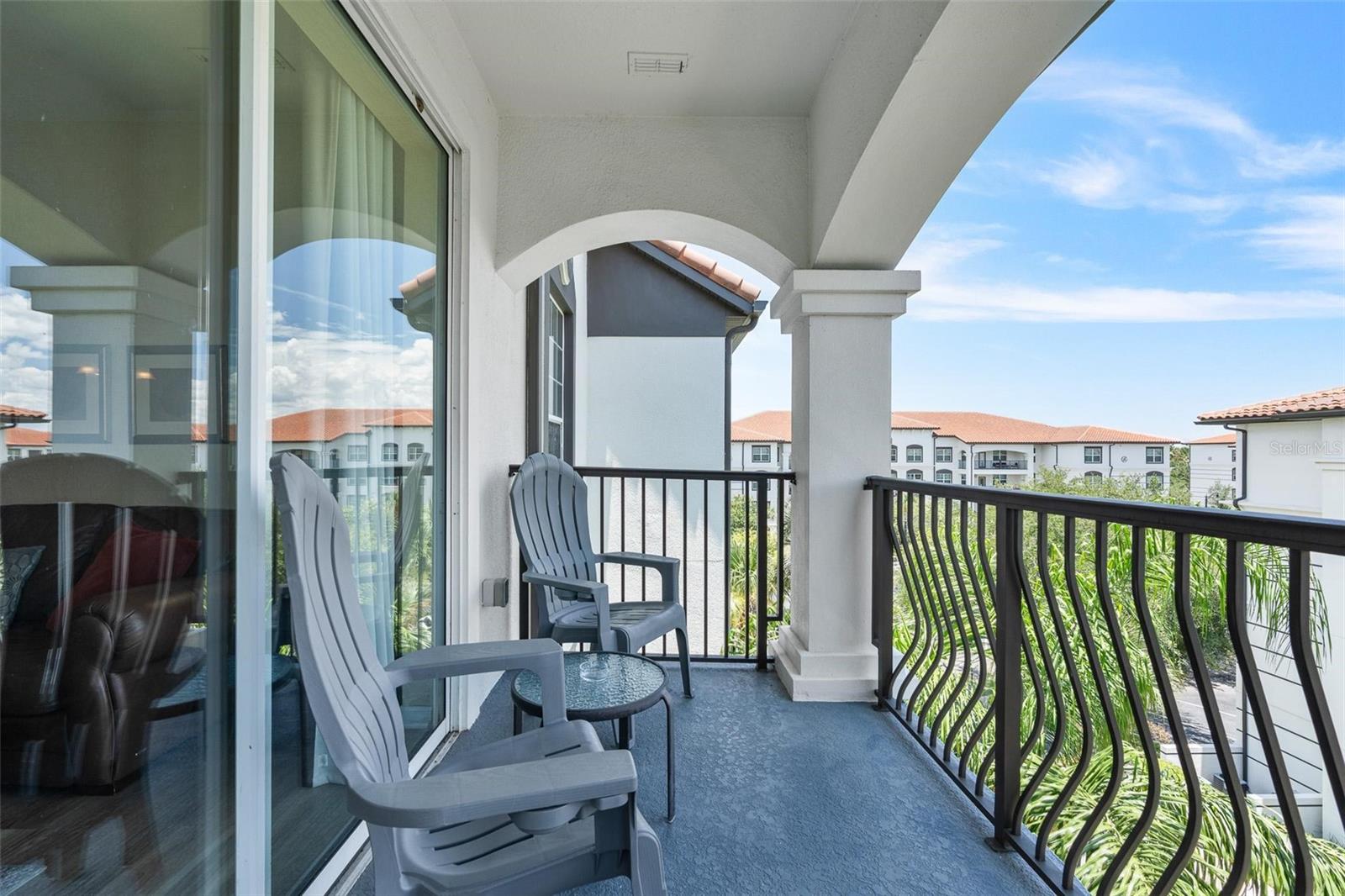 VISTA CAY - Residential