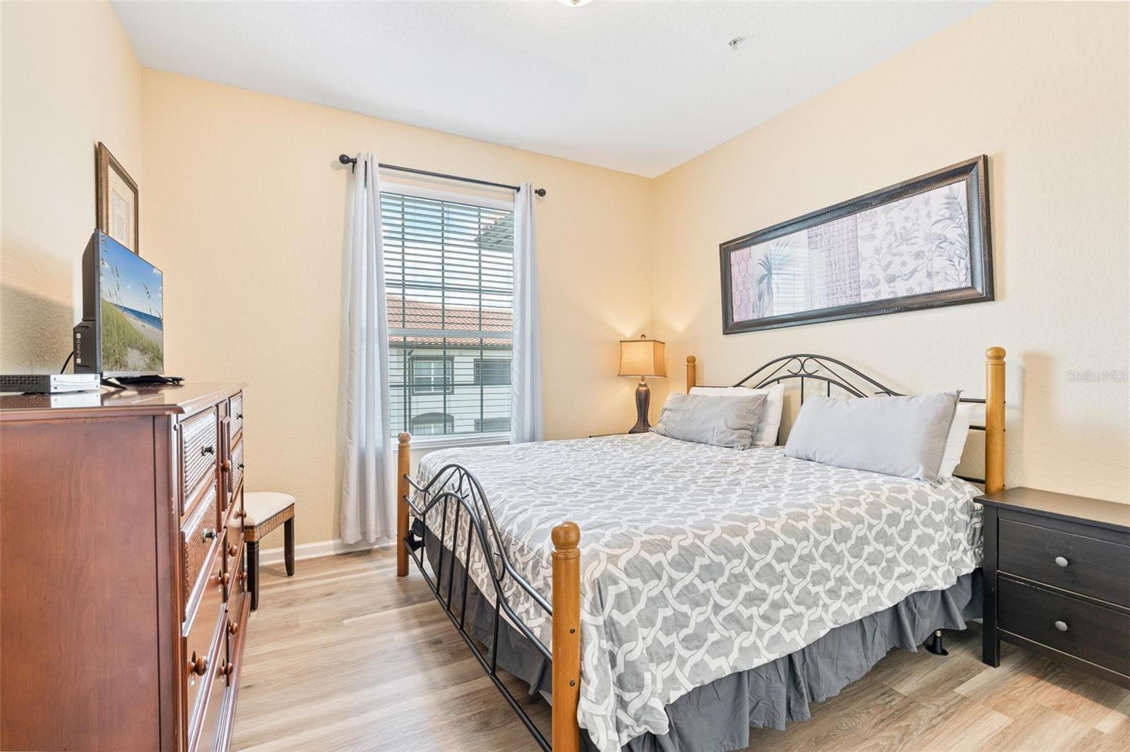 VISTA CAY - Residential