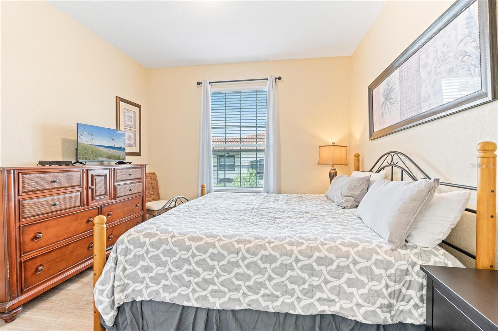 VISTA CAY - Residential