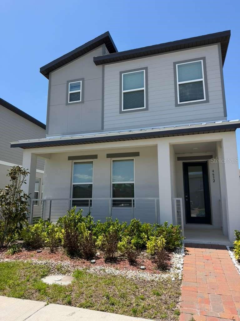 THE MEADOW AT CROSSPRAIRE - Residential Lease