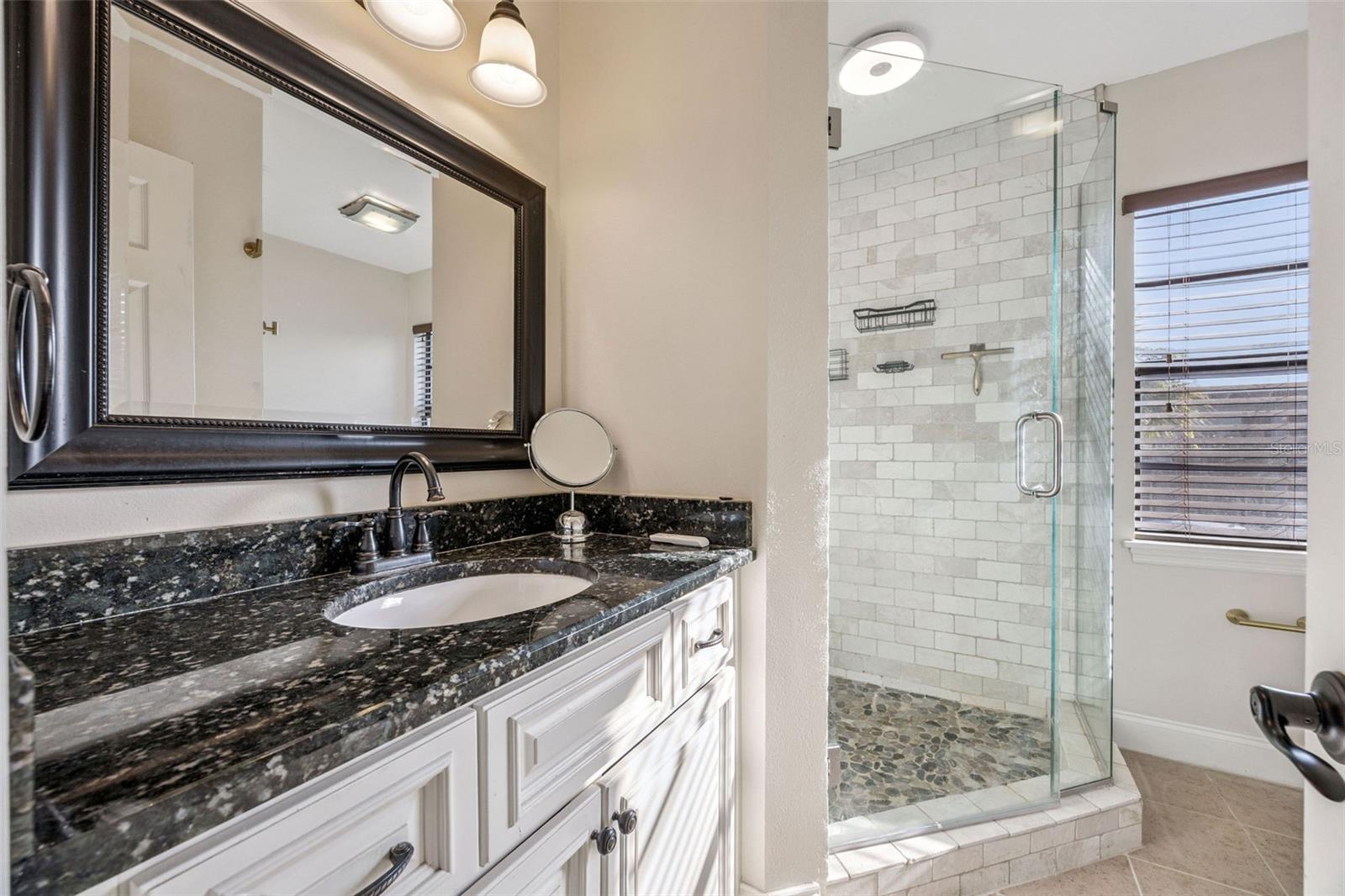 KILLARNEY BAY CONDO - Residential