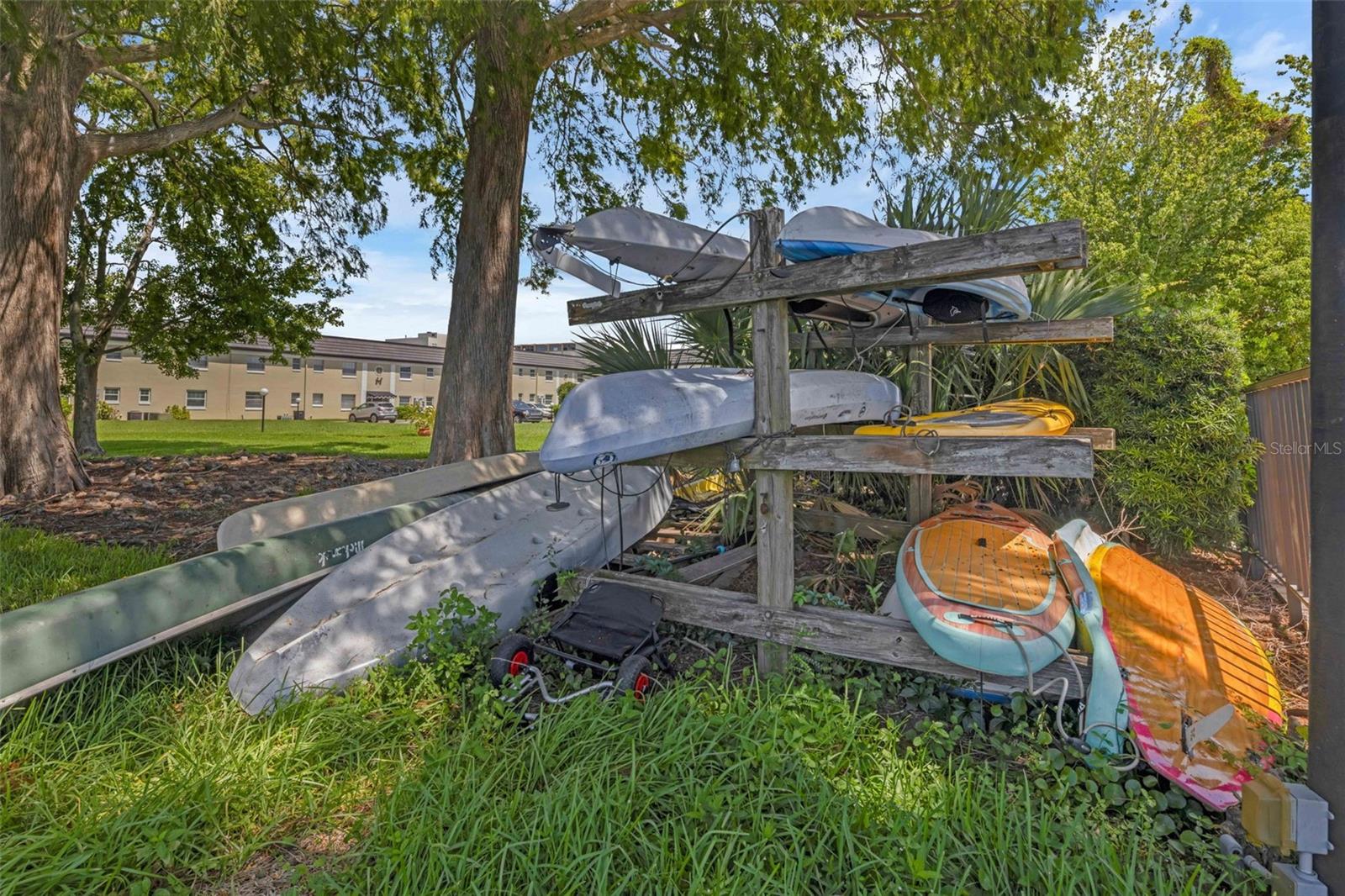 KILLARNEY BAY CONDO - Residential