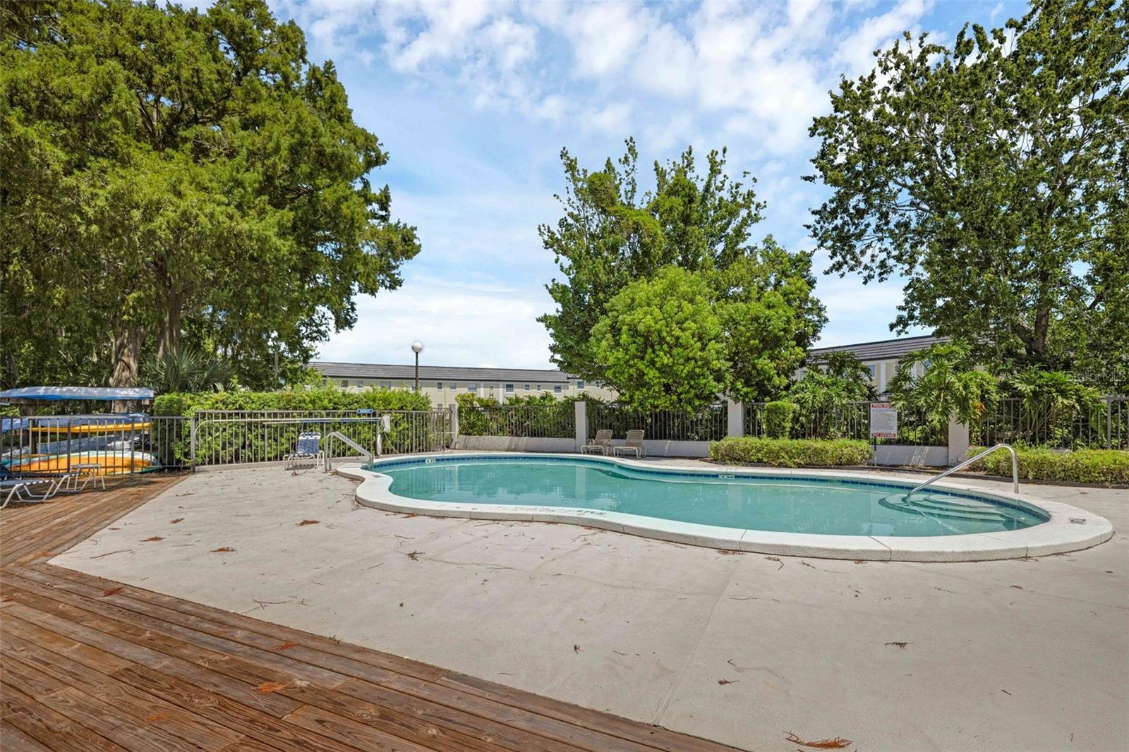 KILLARNEY BAY CONDO - Residential