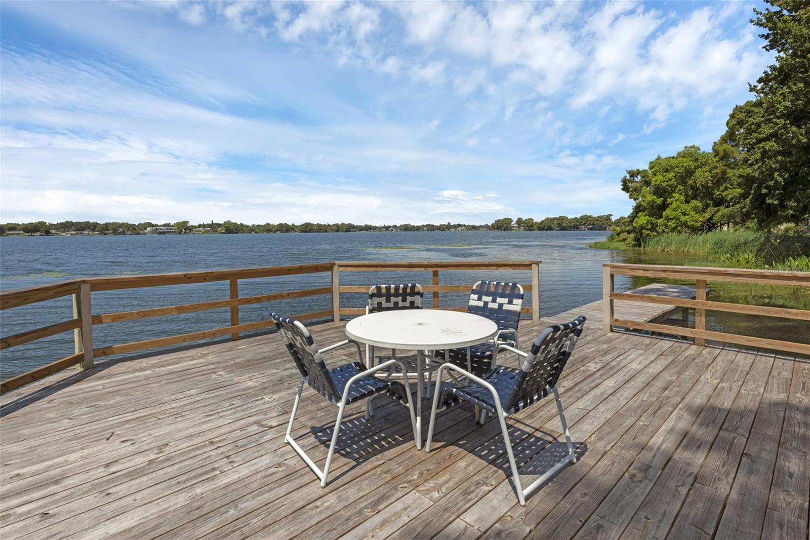 KILLARNEY BAY CONDO - Residential