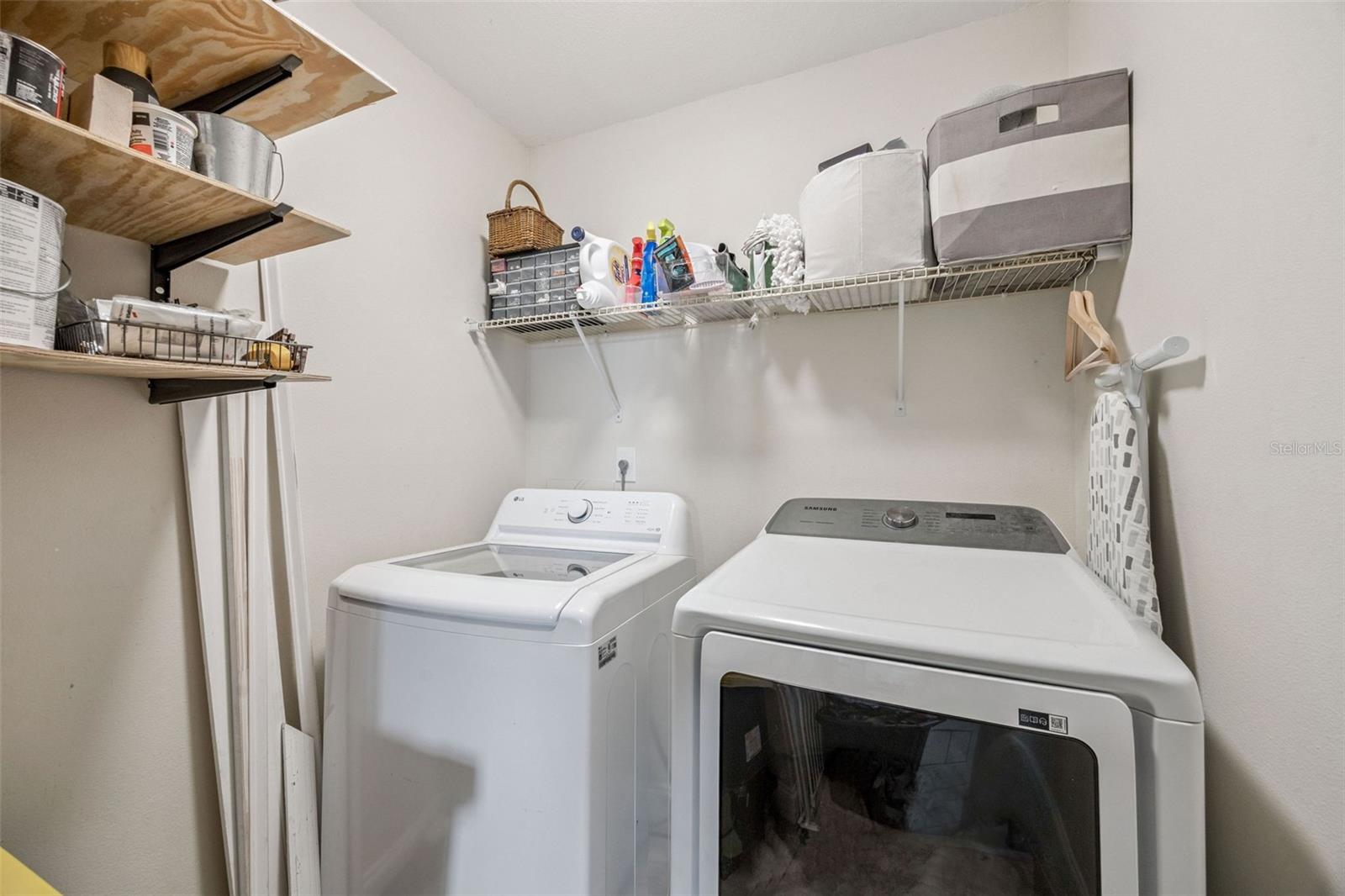 KILLARNEY BAY CONDO - Residential