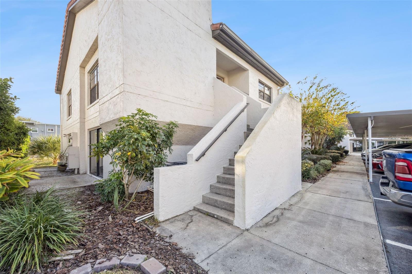 KILLARNEY BAY CONDO - Residential