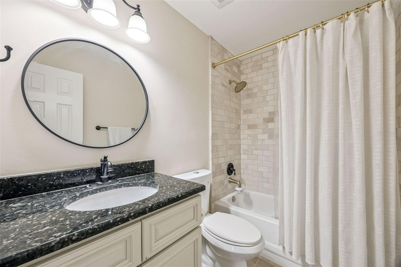 KILLARNEY BAY CONDO - Residential