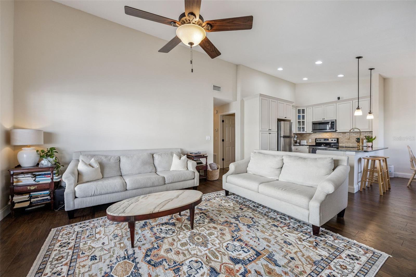 KILLARNEY BAY CONDO - Residential